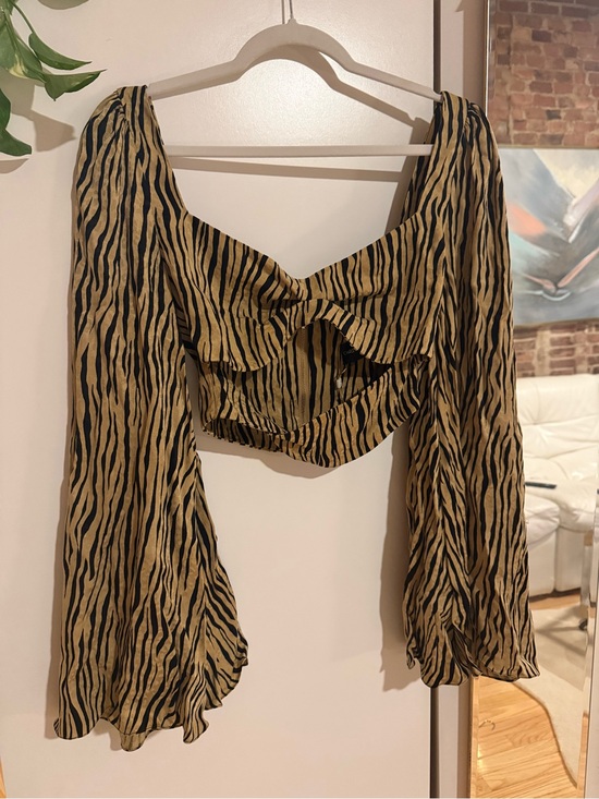 Christian Siriano Tops - Christian Siriano Zebra-Print Crop Top in Black & Tan